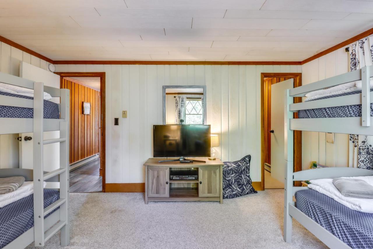 Lakefront Poconos Vacation Rental With Swim Dock! Long Pond Exterior foto
